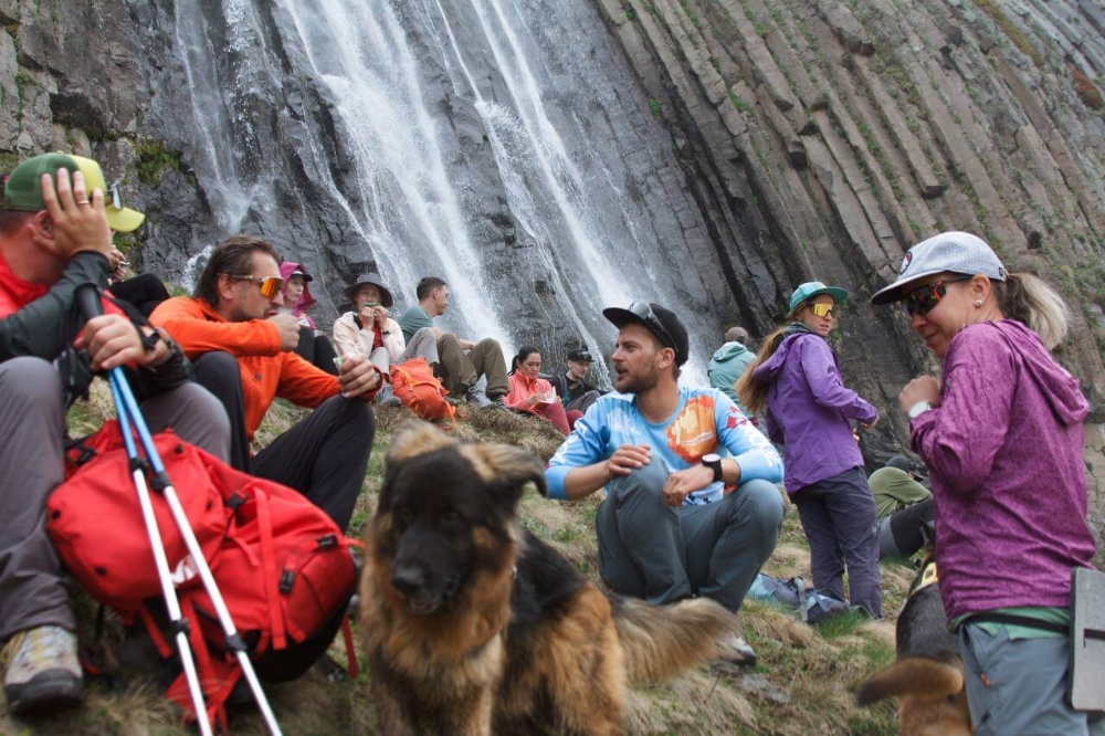 Akklimatizaziya-Prielbrusie-Devichii-kosy